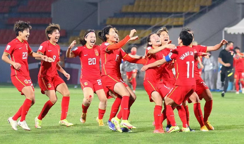 情绪崩溃!被中国女足大逆转淘汰,日本球迷怒斥:教练下课休闲区蓝鸢梦想 - Www.slyday.coM 情绪崩溃!被中国女足大逆转淘汰,日本球迷怒斥:教练下课休闲区蓝鸢梦想 - Www.slyday.coM