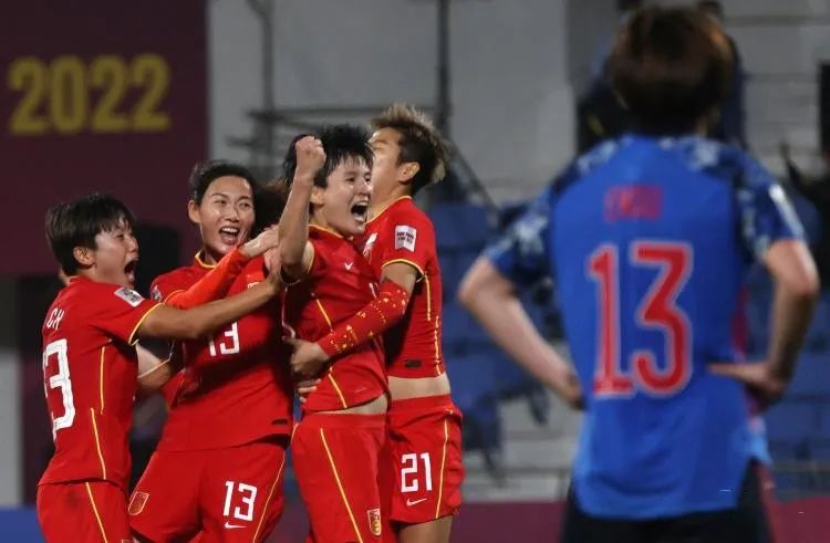 让男足汗颜!中国女足血性淘汰日本,黄健翔:按男足标准发奖金休闲区蓝鸢梦想 - Www.slyday.coM 让男足汗颜!中国女足血性淘汰日本,黄健翔:按男足标准发奖金休闲区蓝鸢梦想 - Www.slyday.coM