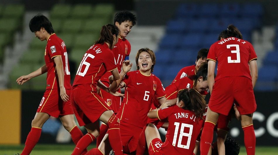 国足尴尬吗?女足诠释不服输精神,名嘴:按男足标准给女足发奖金休闲区蓝鸢梦想 - Www.slyday.coM 国足尴尬吗?女足诠释不服输精神,名嘴:按男足标准给女足发奖金休闲区蓝鸢梦想 - Www.slyday.coM