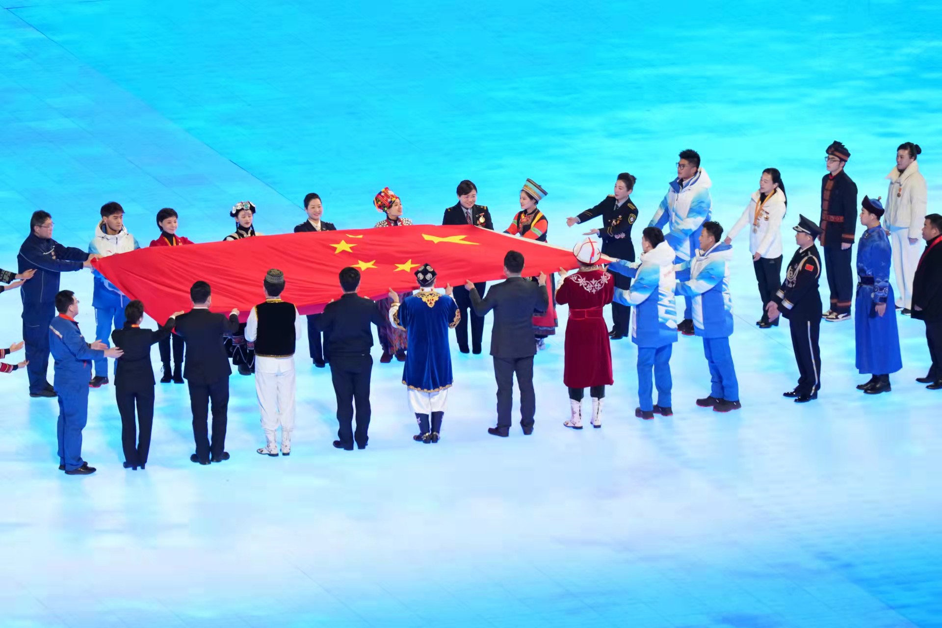 惊艳世界！冬奥会开幕式的10个难忘瞬间休闲区蓝鸢梦想 - Www.slyday.coM