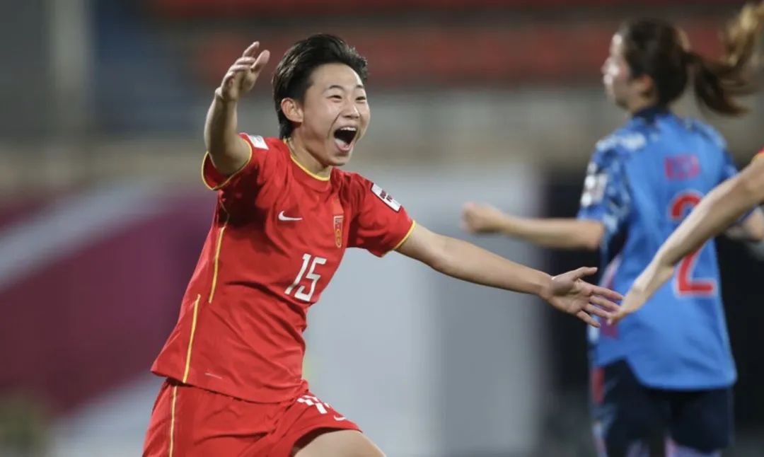 热搜霸屏！铿锵玫瑰再绽放！中国女足点球胜日本，杀入亚洲杯决赛休闲区蓝鸢梦想 - Www.slyday.coM