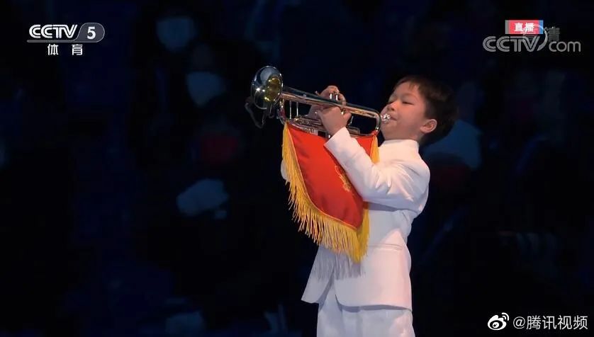 开幕式揭秘休闲区蓝鸢梦想 - Www.slyday.coM