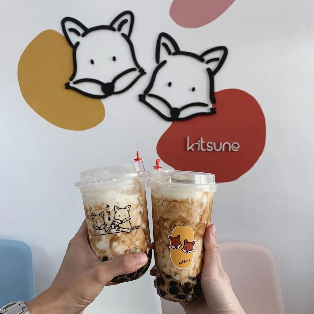奶茶这样拍99的人都抢着给你点赞