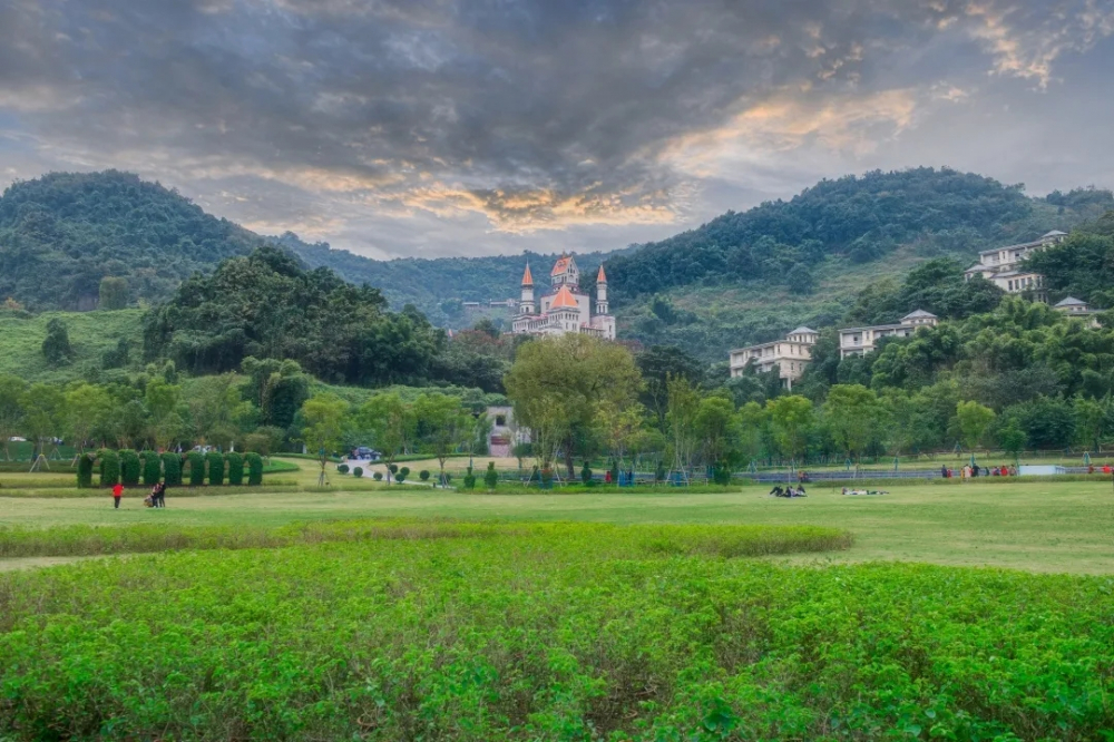今日立春带上家人去中梁山解锁花园秘境吧