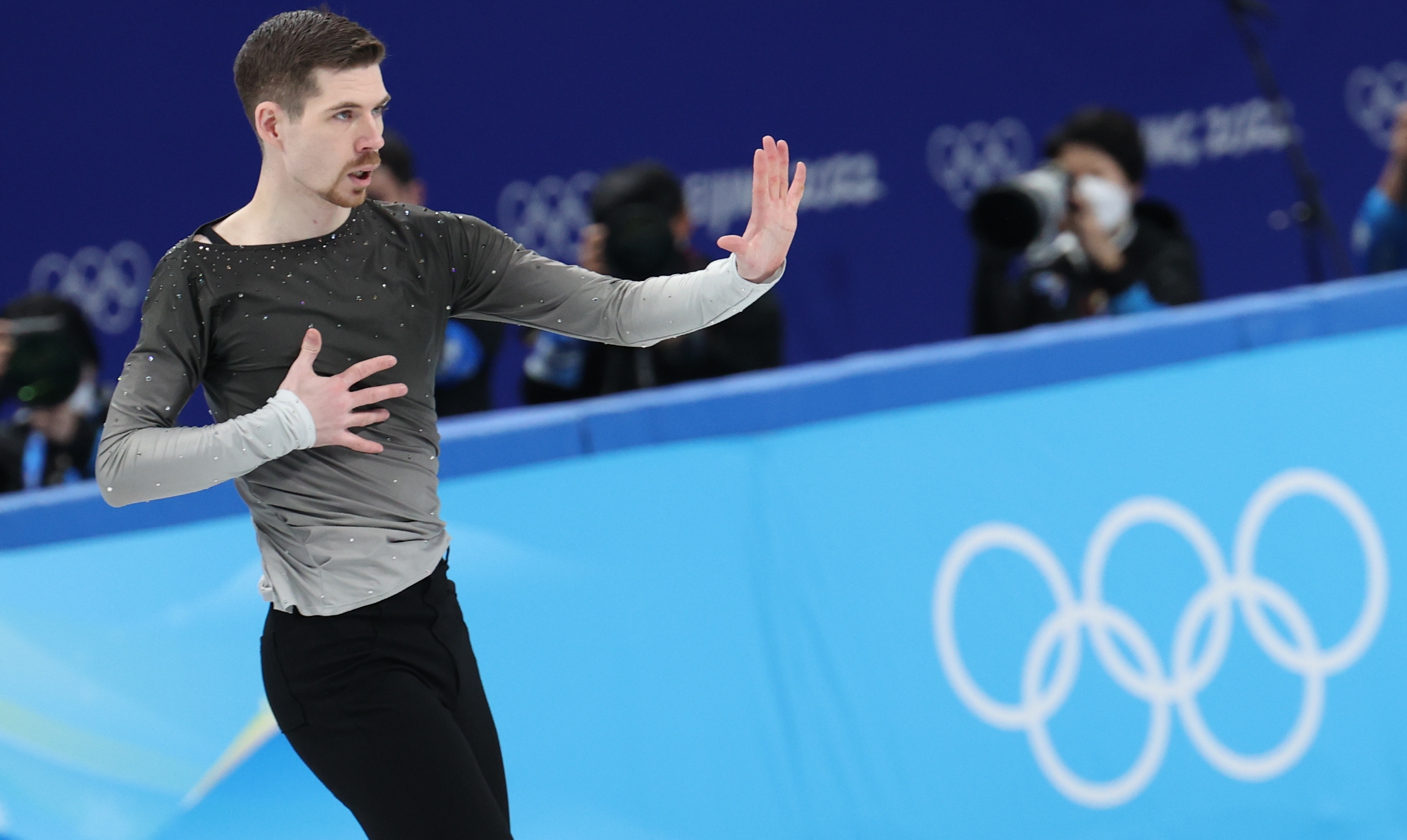 花样滑冰——团体赛：男子单人滑短节目赛况休闲区蓝鸢梦想 - Www.slyday.coM