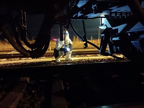 让“听妈妈的话”成为一道“大菜”休闲区蓝鸢梦想 - Www.slyday.coM