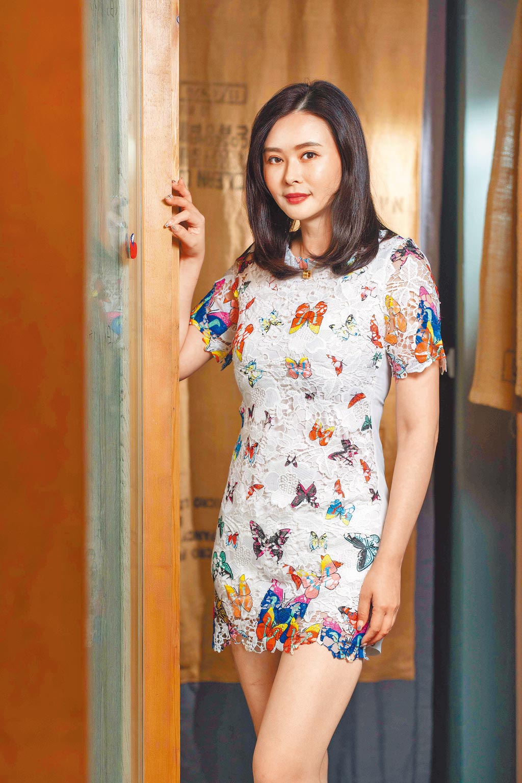 45岁萧淑慎抱婴儿现身声称是时候公布了被猜测已经秘密生子