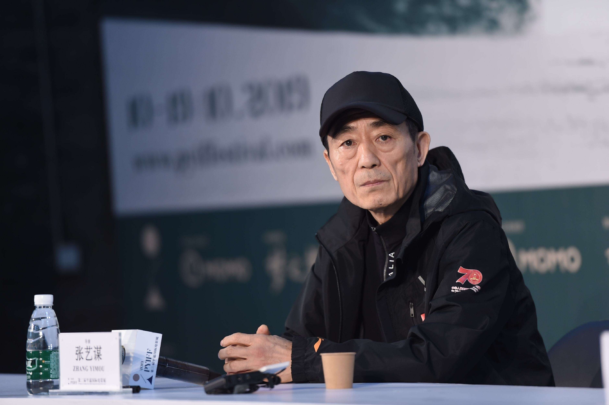 1个创意想2年不午休晚上不吃饭为冬奥会开幕式张艺谋拼了