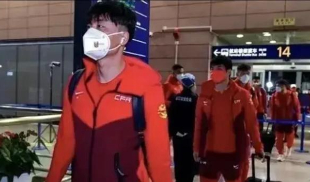 知耻而后勇?国足大年初六就“开练”,世预赛最后2场时间敲定休闲区蓝鸢梦想 - Www.slyday.coM 知耻而后勇?国足大年初六就“开练”,世预赛最后2场时间敲定休闲区蓝鸢梦想 - Www.slyday.coM