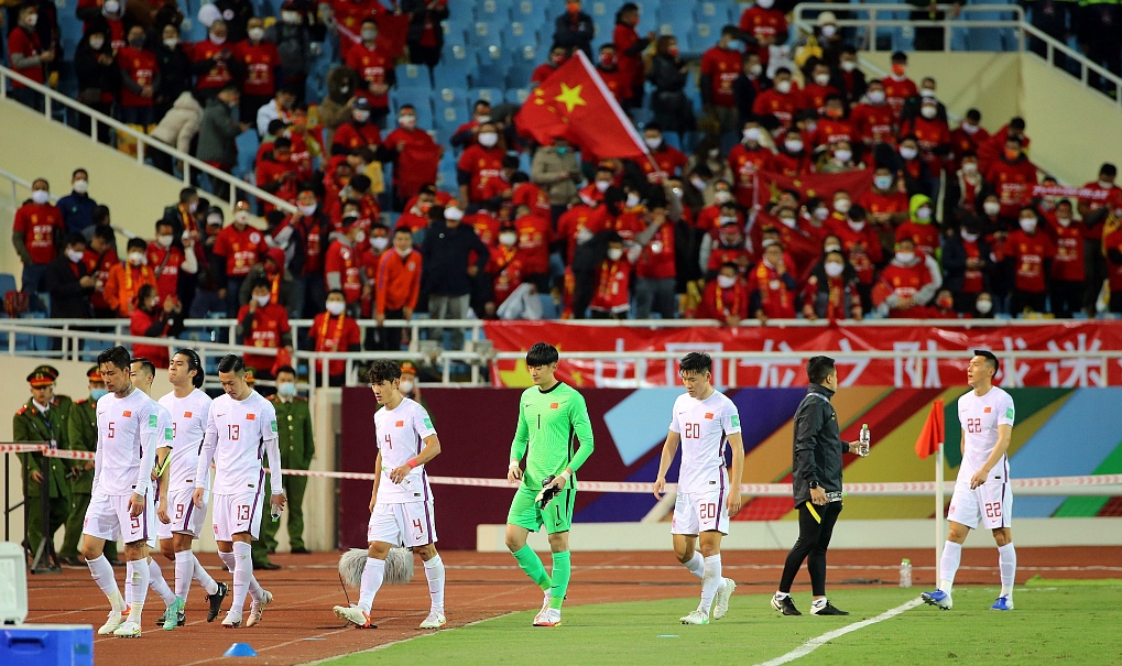 知耻而后勇?国足大年初六就“开练”,世预赛最后2场时间敲定休闲区蓝鸢梦想 - Www.slyday.coM 知耻而后勇?国足大年初六就“开练”,世预赛最后2场时间敲定休闲区蓝鸢梦想 - Www.slyday.coM