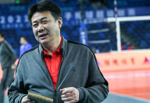 蔡斌任中国女排新主帅第二天三大新决定留喜讯新主力阵容揭晓