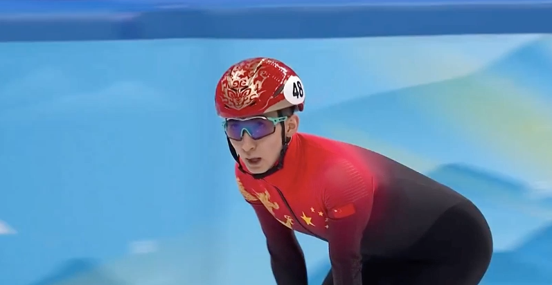 短道速滑首金争夺！韩国摔倒出局 教练沮丧至极 中国同组第一晋级休闲区蓝鸢梦想 - Www.slyday.coM
