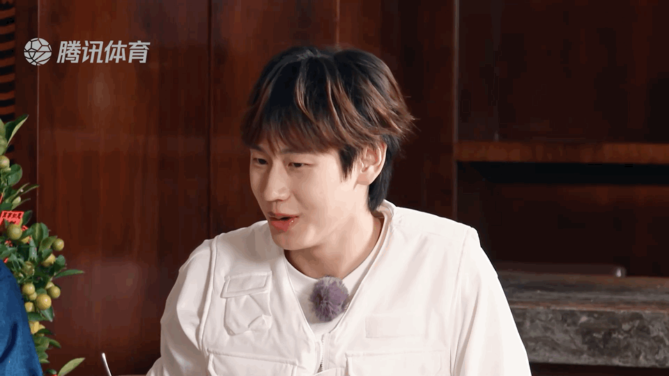 咱就是说能超越声控式单板滑雪的就是休闲区蓝鸢梦想 - Www.slyday.coM