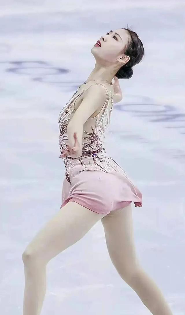 为冬奥会放弃外籍的3位选手：谷爱凌有望夺金，郑恩来为姥姥圆梦休闲区蓝鸢梦想 - Www.slyday.coM