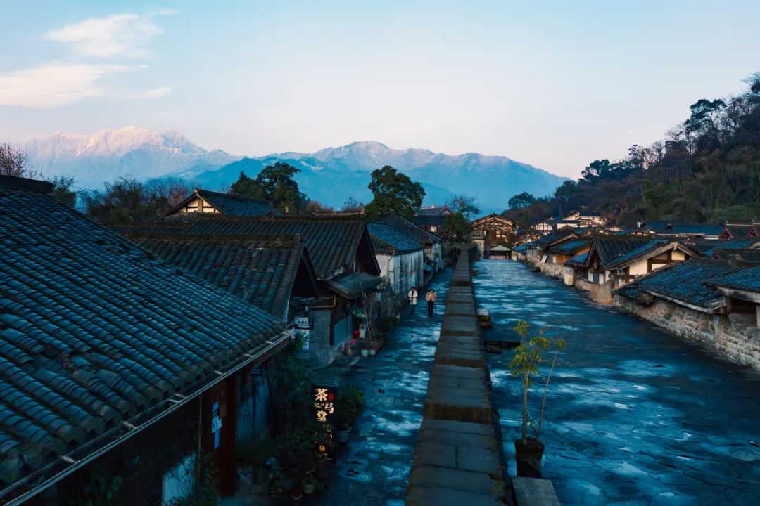 倒计时3天！成都这些街巷等你来拍→休闲区蓝鸢梦想 - Www.slyday.coM