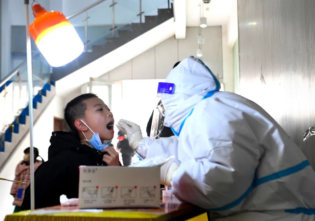 广东昨日新增6例本土确诊，详情公布！深圳暂停这类线下服务休闲区蓝鸢梦想 - Www.slyday.coM