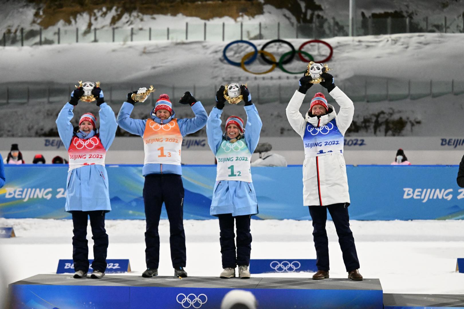 北京冬奥会冬季两项混合接力，挪威队再夺一金，中国队位列第15名休闲区蓝鸢梦想 - Www.slyday.coM