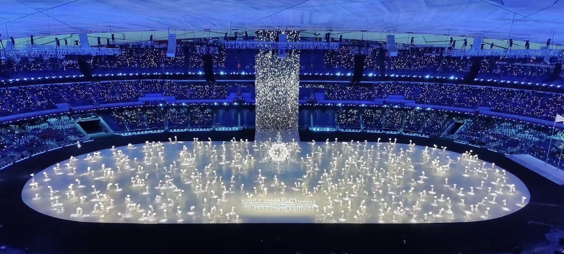 这位星海女孩的梦，绽放在冬奥雪花中休闲区蓝鸢梦想 - Www.slyday.coM