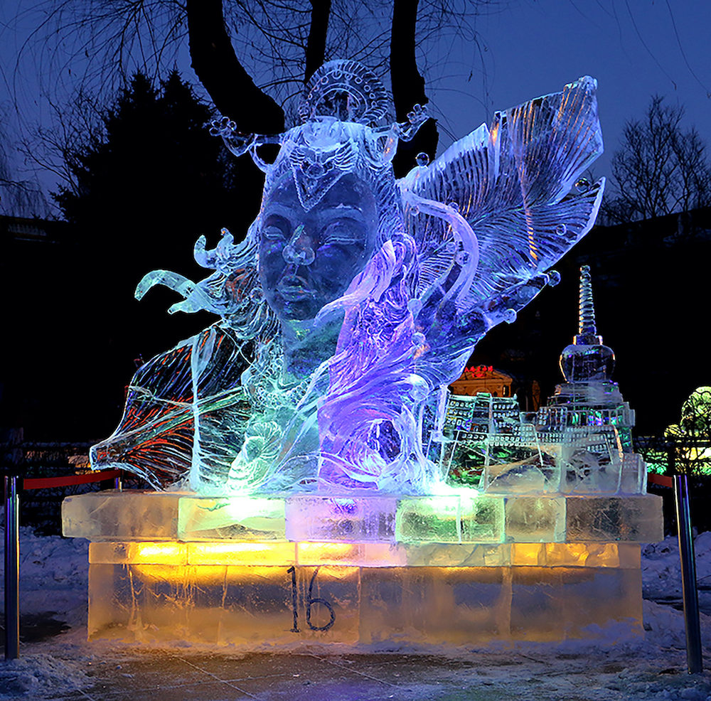 冰雕作品&nbsp; &nbsp;朱晓东/ic 图