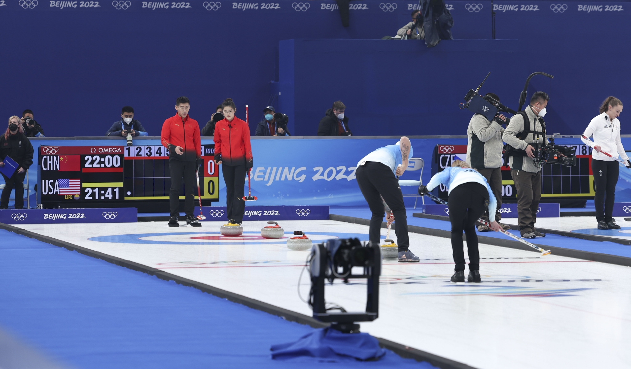 冰壶——混双循环赛：中国队迎战美国队休闲区蓝鸢梦想 - Www.slyday.coM
