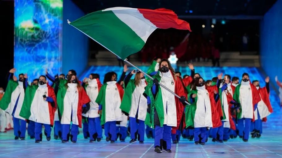 2022冬奥会开幕式休闲区蓝鸢梦想 - Www.slyday.coM