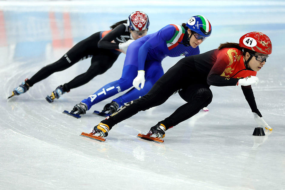 冬奥·图片｜中国首金！祝贺短道速滑队冲金成功休闲区蓝鸢梦想 - Www.slyday.coM