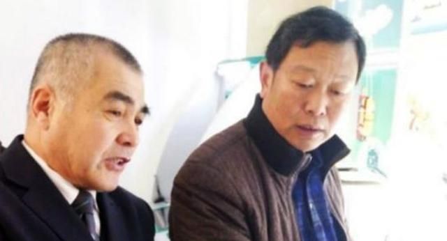 银行尽是小年轻,大龄老员工却看不见?不是没人了,多数是去了这休闲区蓝鸢梦想 - Www.slyday.coM 银行尽是小年轻,大龄老员工却看不见?不是没人了,多数是去了这休闲区蓝鸢梦想 - Www.slyday.coM