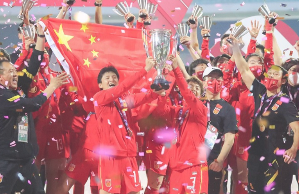 让2追3！女足绝地反击，韩国队心态有点崩，再次见证女足精神休闲区蓝鸢梦想 - Www.slyday.coM