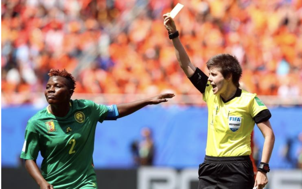 第9冠稳了？中国女足VS韩国女足：主裁和VAR都是澳大利亚人休闲区蓝鸢梦想 - Www.slyday.coM