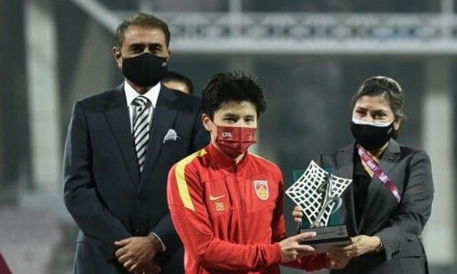 女足夺冠4大功臣!水庆霞收获瑰宝,贾秀全弃将一战封神休闲区蓝鸢梦想 - Www.slyday.coM 女足夺冠4大功臣!水庆霞收获瑰宝,贾秀全弃将一战封神休闲区蓝鸢梦想 - Www.slyday.coM