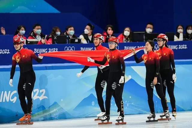 首金！比黄健翔更激情解说的原来是王濛！休闲区蓝鸢梦想 - Www.slyday.coM