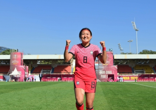 4场造5球!中国女足王牌克制韩国,王霜冲奇迹:金靴+助攻王+冠军休闲区蓝鸢梦想 - Www.slyday.coM 4场造5球!中国女足王牌克制韩国,王霜冲奇迹:金靴+助攻王+冠军休闲区蓝鸢梦想 - Www.slyday.coM