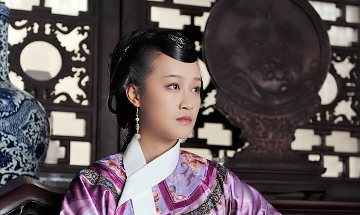 真名媛蓝盈莹:标准富二代却凹奋斗人设,与孙俪、徐帆是好友?休闲区蓝鸢梦想 - Www.slyday.coM 真名媛蓝盈莹:标准富二代却凹奋斗人设,与孙俪、徐帆是好友?休闲区蓝鸢梦想 - Www.slyday.coM