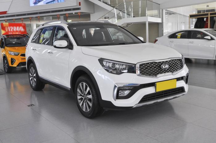 而我们今天解读的则是起亚kx7 2020款 2.0t自动两驱gls 7