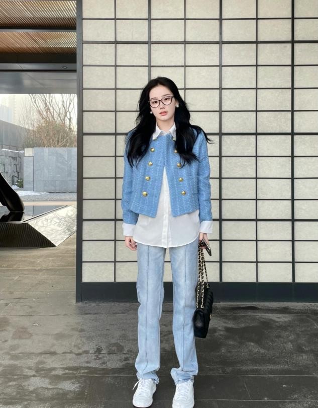 这才是女人该有的样子，有“温柔感”的春日穿搭，优雅又有女人味休闲区蓝鸢梦想 - Www.slyday.coM