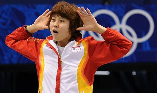 首金！比黄健翔更激情解说的原来是王濛！休闲区蓝鸢梦想 - Www.slyday.coM