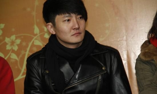 戏剧学院第二,话剧中心第一,却只记住了他的"前夫哥""大头"|雷佳音