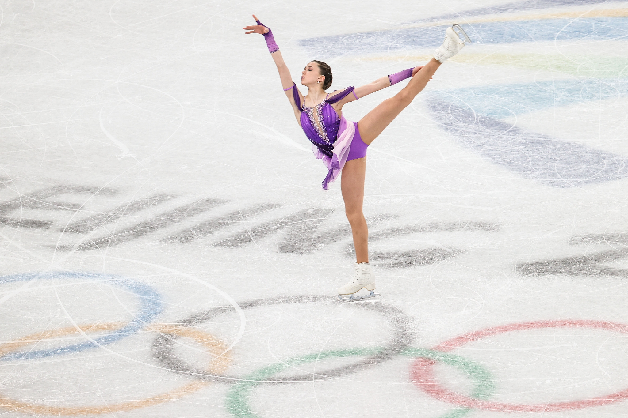 北京冬奥会花样滑冰花样滑冰团体赛中国队创造历史首次晋级自由滑