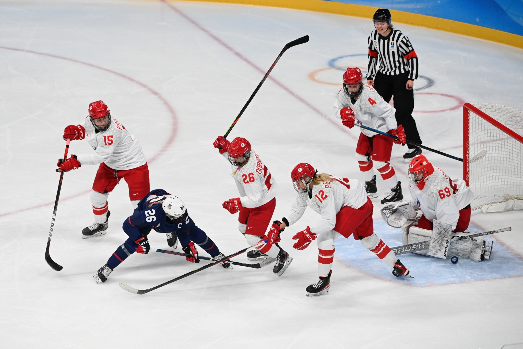 冰球女子小组赛美国队胜俄罗斯奥委会队