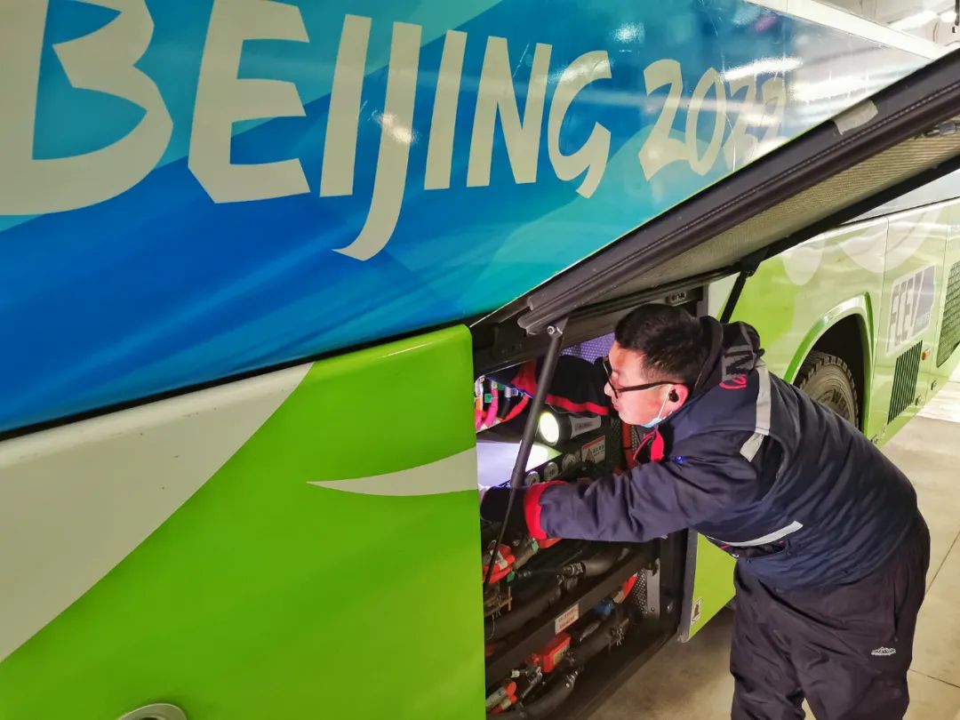 The World's Largest Hydrogen Fuel Cell Fleet Depends On The Beijing