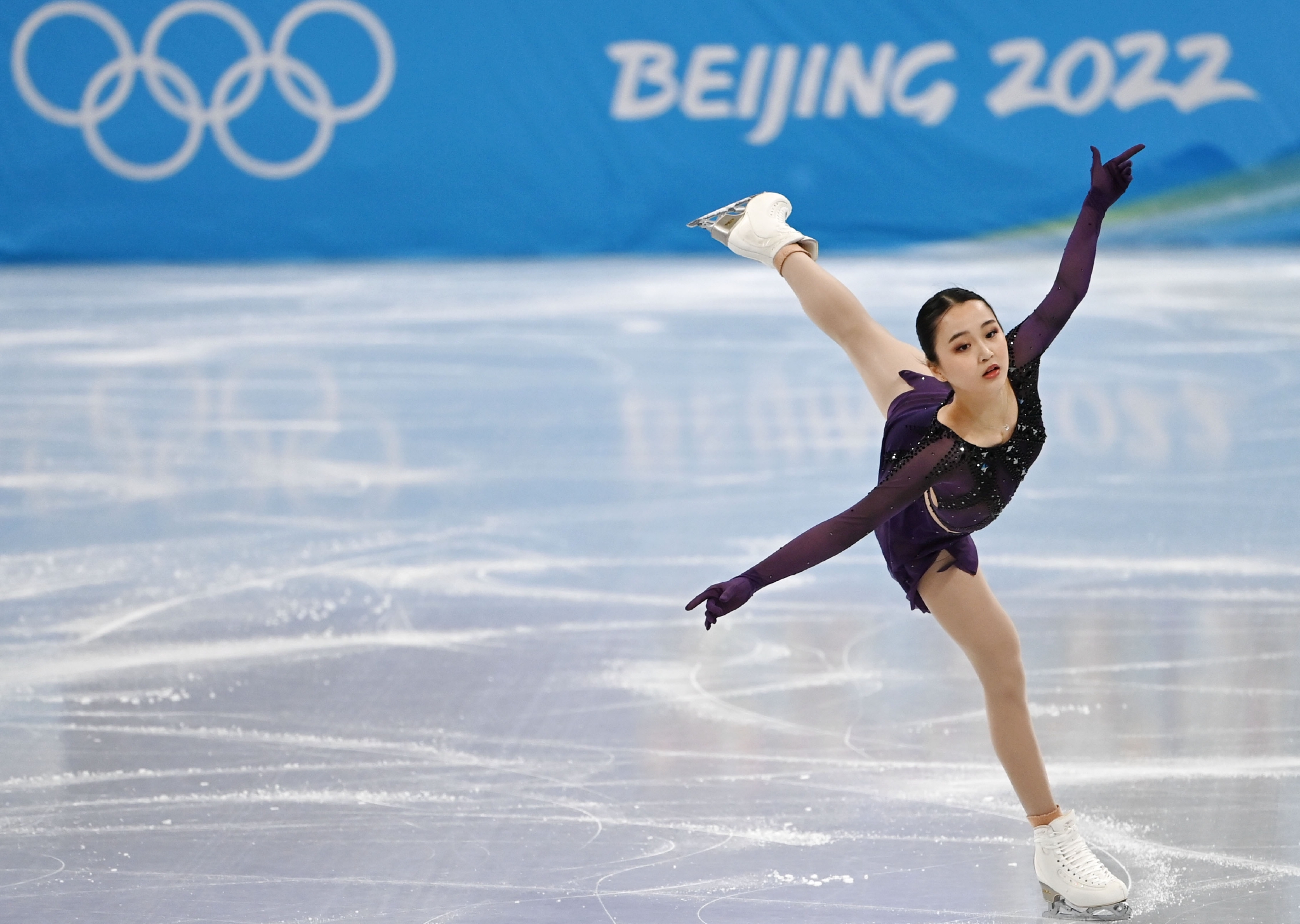 北京冬奥会花样滑冰花样滑冰团体赛中国队创造历史首次晋级自由滑