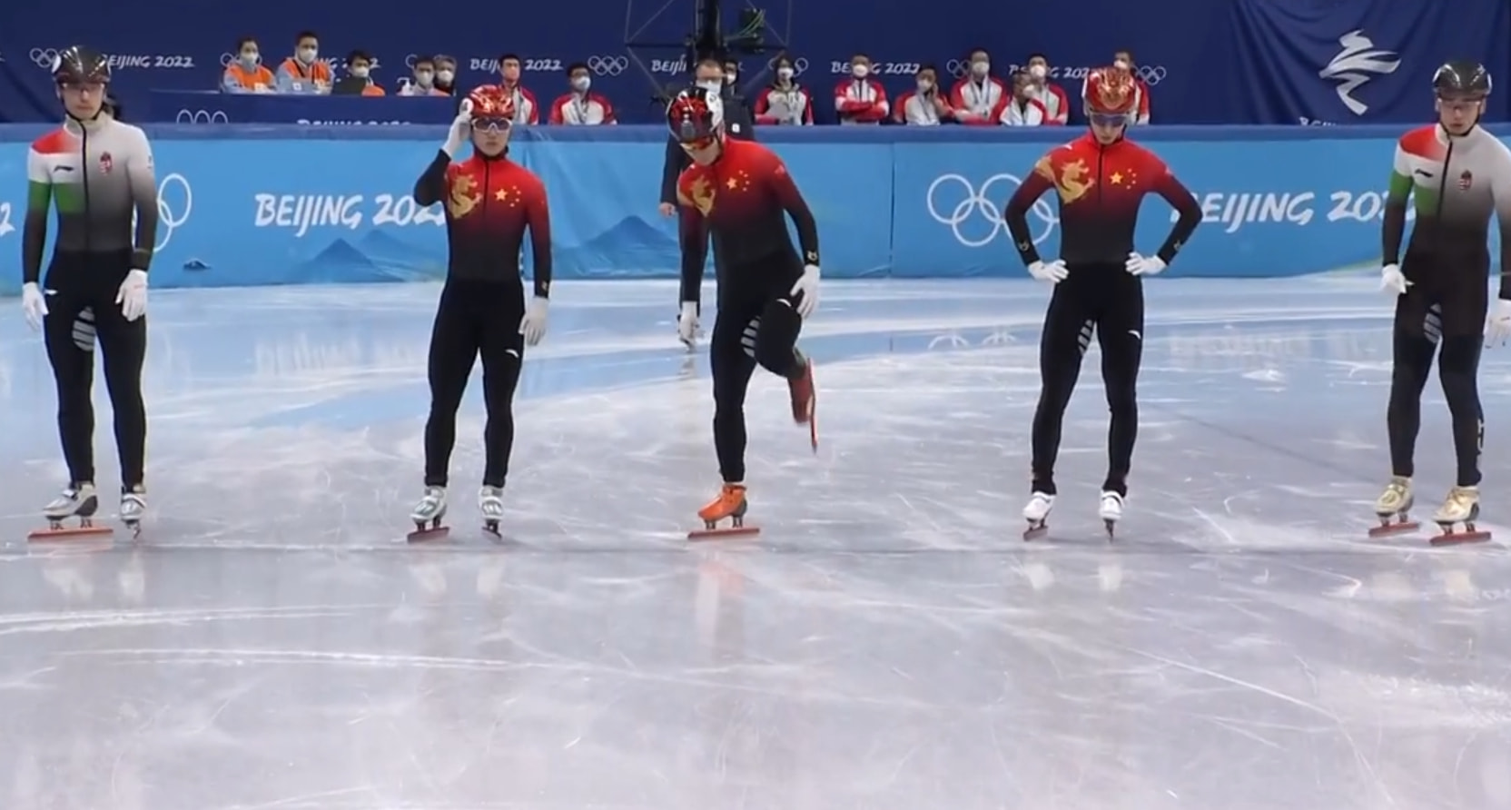 为啥刘少林被罚！王濛科普短道速滑犯规知识：中国队第二金没问题休闲区蓝鸢梦想 - Www.slyday.coM