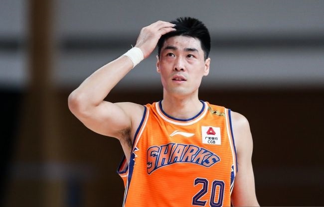 山西男篮试训张春军,有望再次联手冠军教头杨学增,打造黑马球队