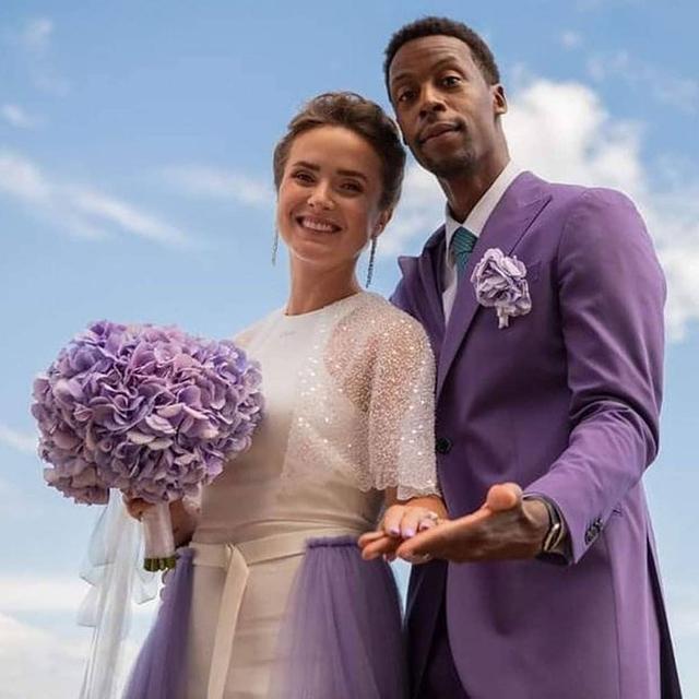 诺亚自信地说道:"如果孟菲尔斯不受伤,中间不停歇,他会在2022拥有非常