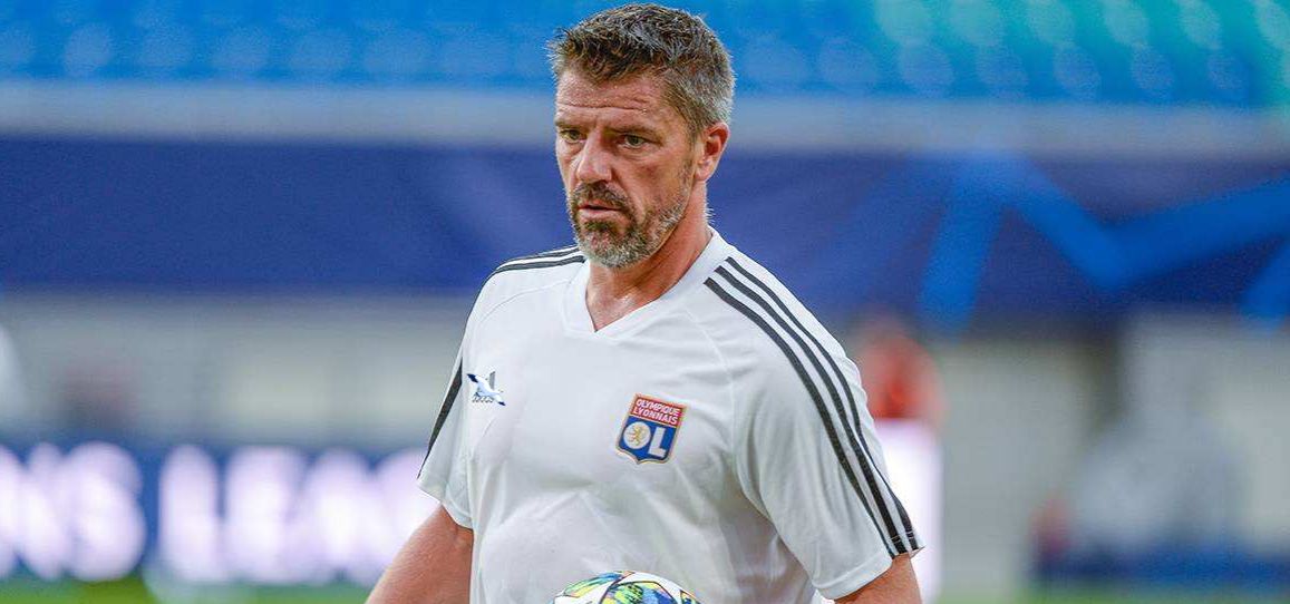 库佩建议波帅注意盖伊的踢法梅核心在大赛的用处很明显