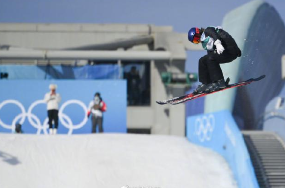 明早见！谷爱凌结束首秀 以161.25分的成绩晋级决赛休闲区蓝鸢梦想 - Www.slyday.coM