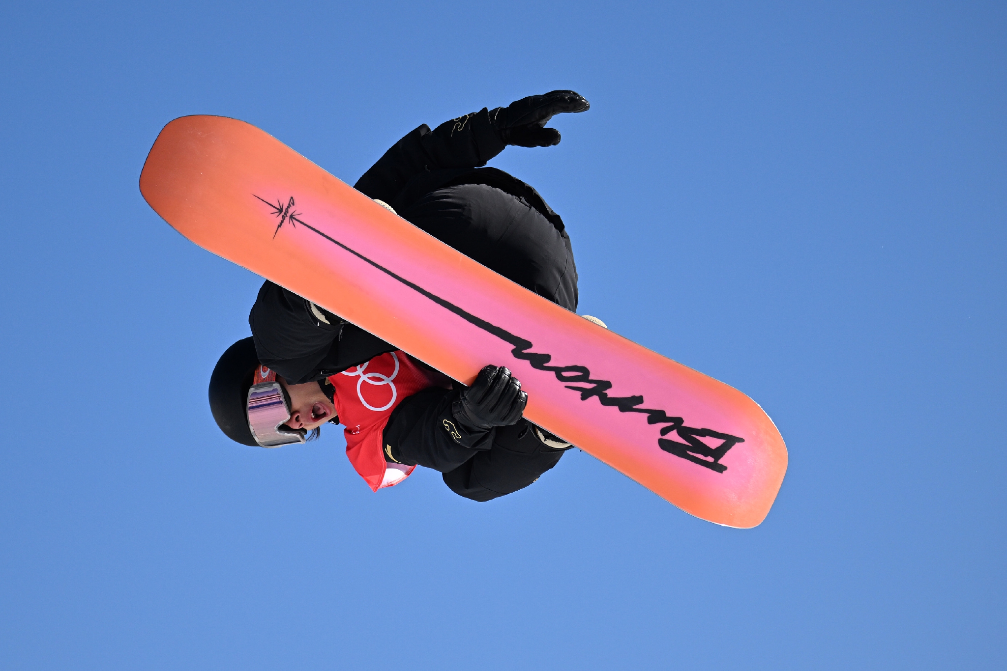 小栓子飞檐走壁苏翊鸣单板滑雪坡面障碍技巧拿下银牌