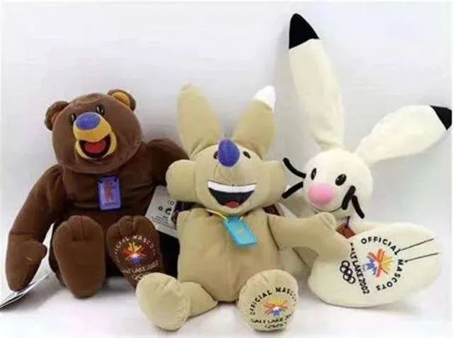 亲王、奥运明星、记者都爱不释手，没有人可以拒绝冰墩墩！休闲区蓝鸢梦想 - Www.slyday.coM