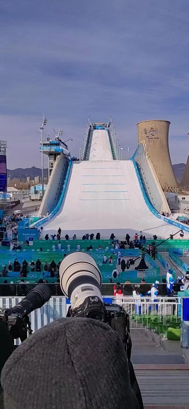 北京冬奥会首钢大跳台图片