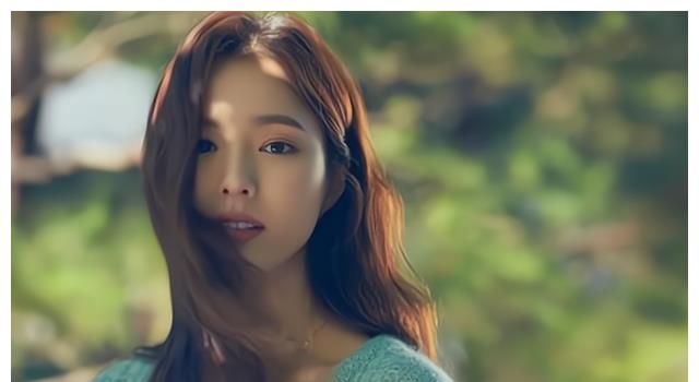 过年老公给我发1314红包，刚发圈炫耀，闺蜜一条评论让我结束休闲区蓝鸢梦想 - Www.slyday.coM